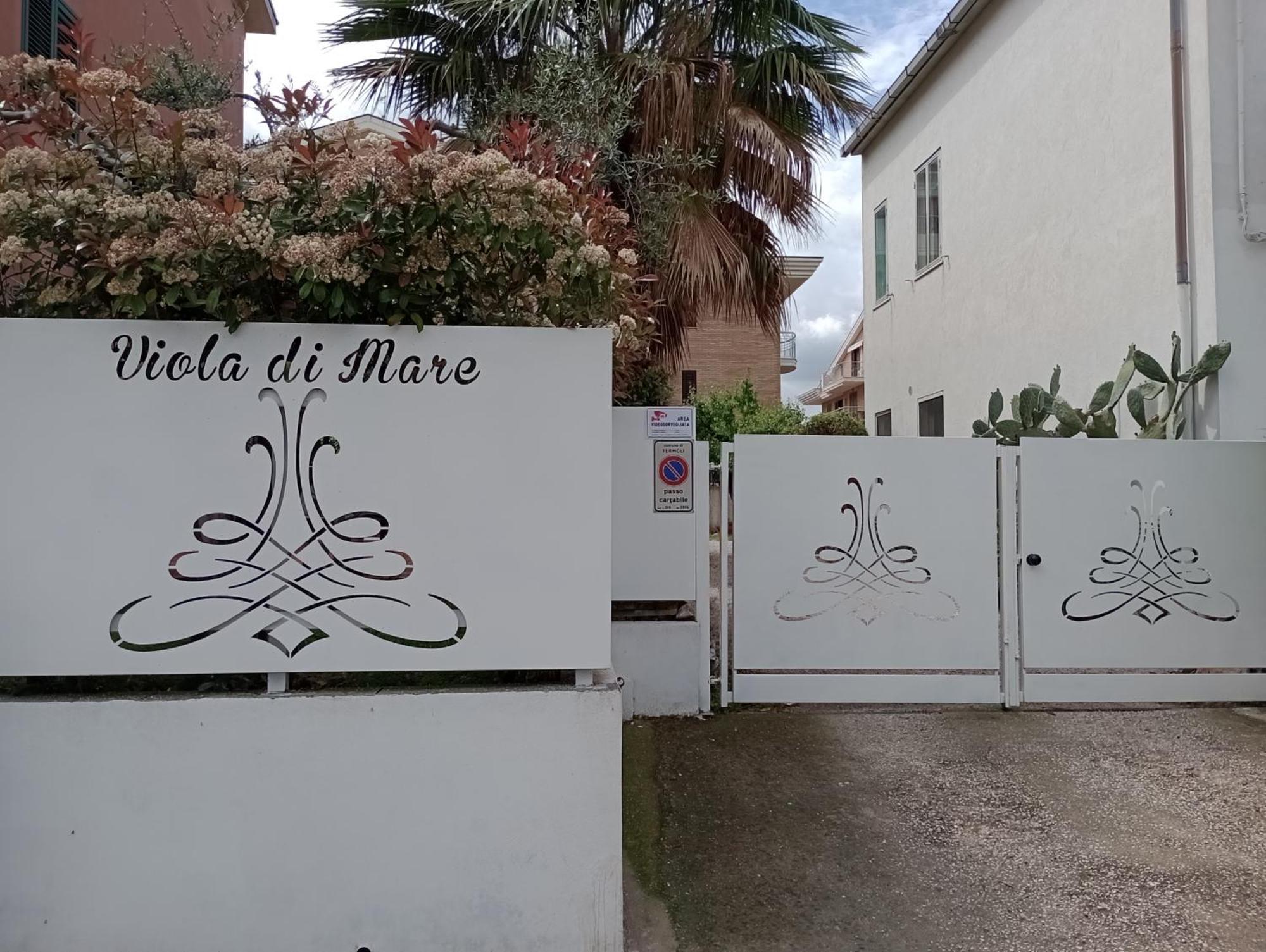 Viola Di Mare Rooms And Parking Termoli Exterior foto