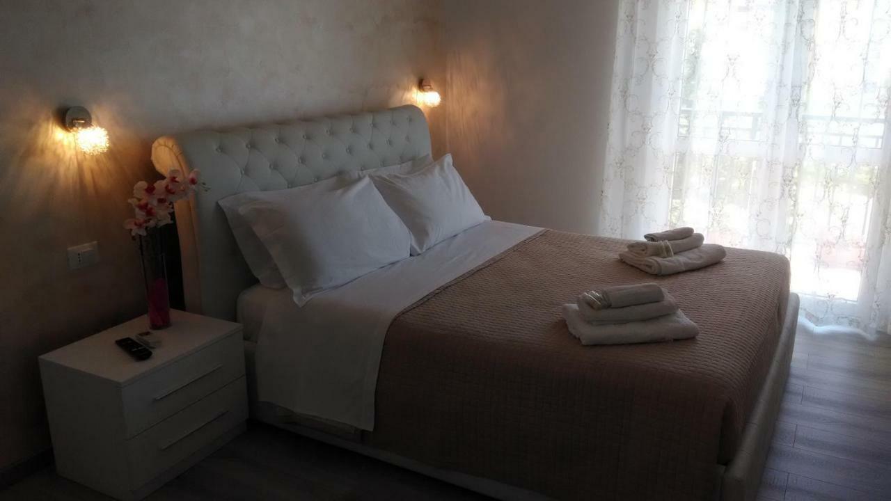 Viola Di Mare Rooms And Parking Termoli Exterior foto